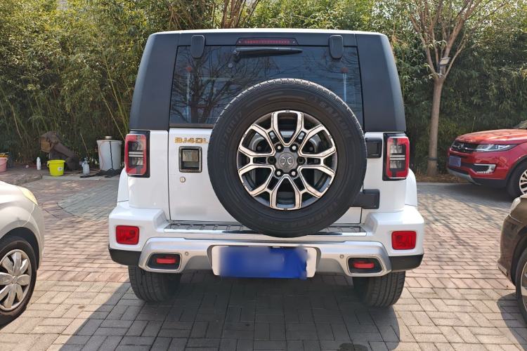 Used BAIC Off-Road BJ40 2019 2.3T Automatic Four-Wheel Drive Urban Hunter Edition Premium Model China VI Emission Standard