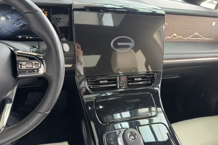 Used GAC Trumpchi M8 2023 Zongshi Series 400T Flagship Edition Audio And AC Panel