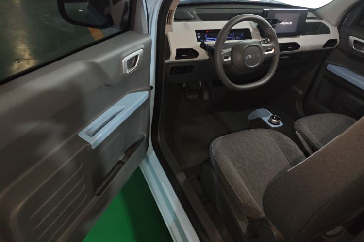 Used Geely Galaxy Panda 2023 Panda Mini 200km Endurance Bear