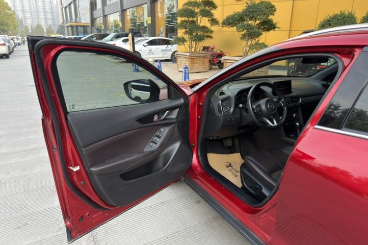 Used Mazda CX-4 2020 2.0L Automatic Two-Wheel Drive Blue Sky Luxury Edition
