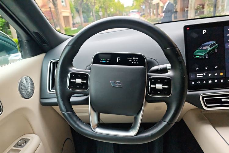 Used Li Auto L9 2022 Max model