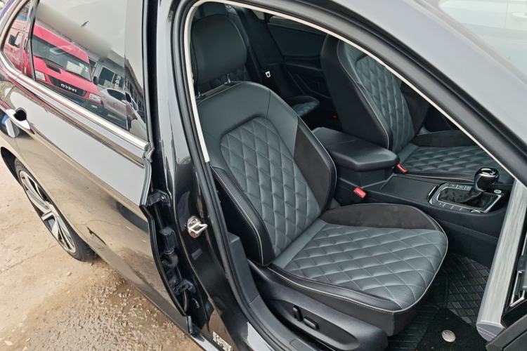 Used Volkswagen Sagitar 2023 300TSI DSG Excellence Edition
