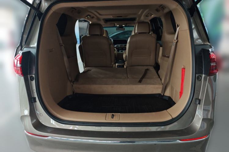 Used Buick GL8 2021 ES Land Cruiser 653T Luxury Edition
