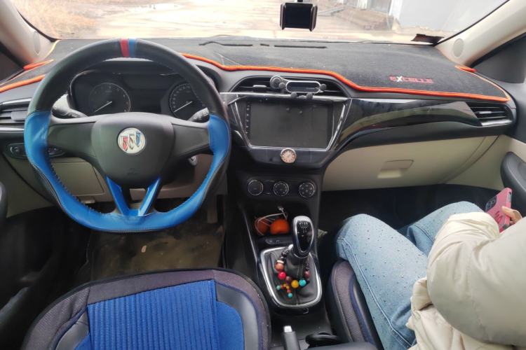 Used Buick Excelle 2018 15N Manual Elite Version
