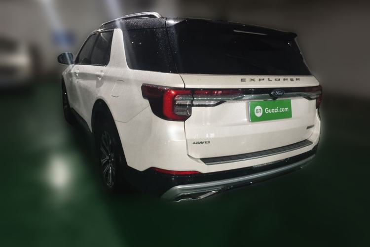 Used Ford Explorer 2024 2.3T EcoBoost Four-Wheel Drive Titanium Edition 7 Seats Rear Left 45 Deg