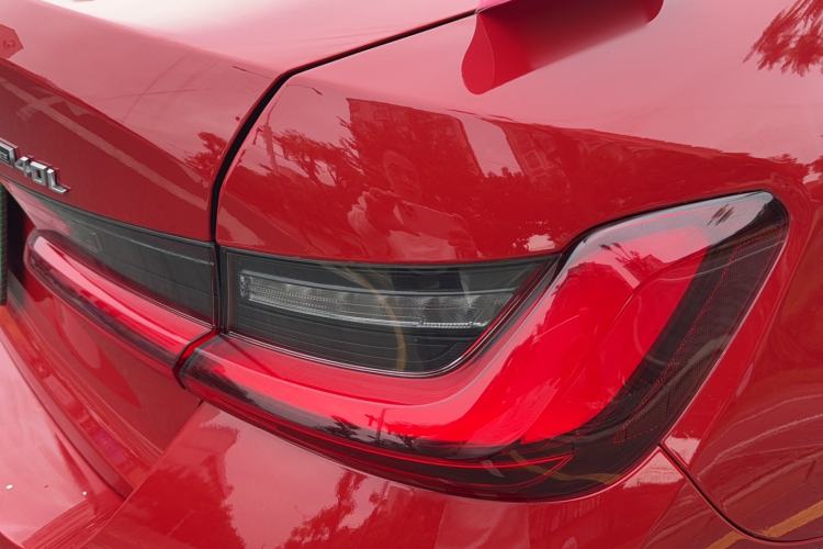 Used BMW i3 2023 eDrive 40 L Midnight Sports Package
