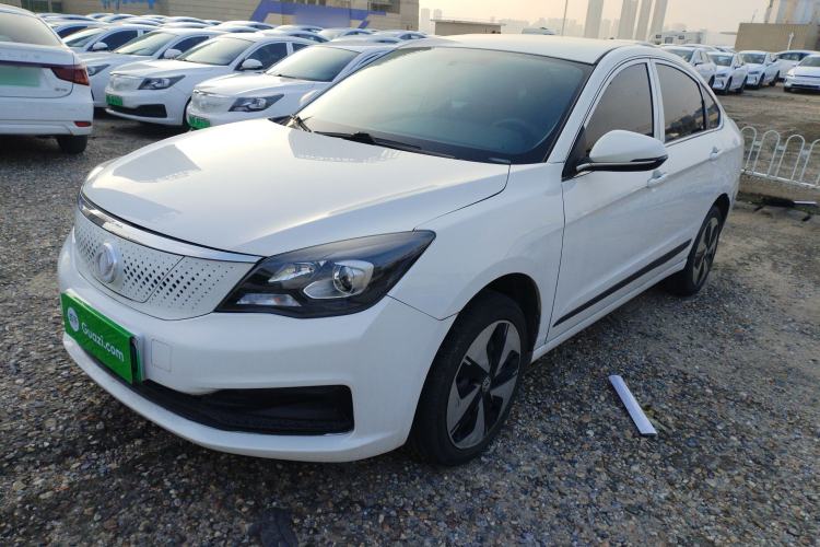 Used Dongfeng Aeolus E70 2023 500 Smart Edition Lithium Iron Phosphate 48.6 kWh 120 kW