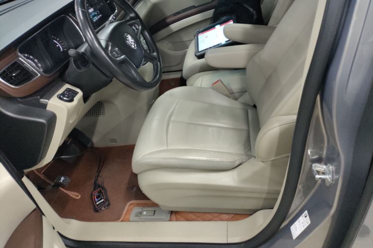 Used Buick GL8 2018 28T Luxury Model China VI Standard