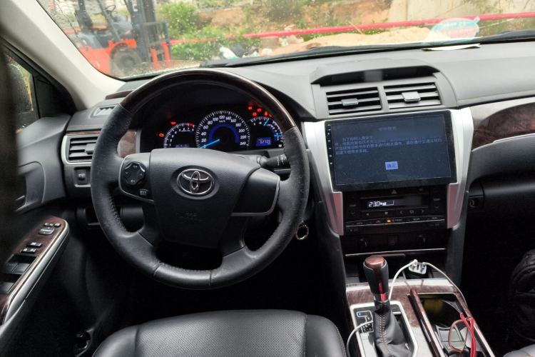 Used Toyota Camry 2016 2.0G 10th Anniversary Leading Edition Steering Wheel