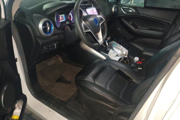 Used BYD Yuan New Energy 2018 EV360 Smart Connect Cool Edition
