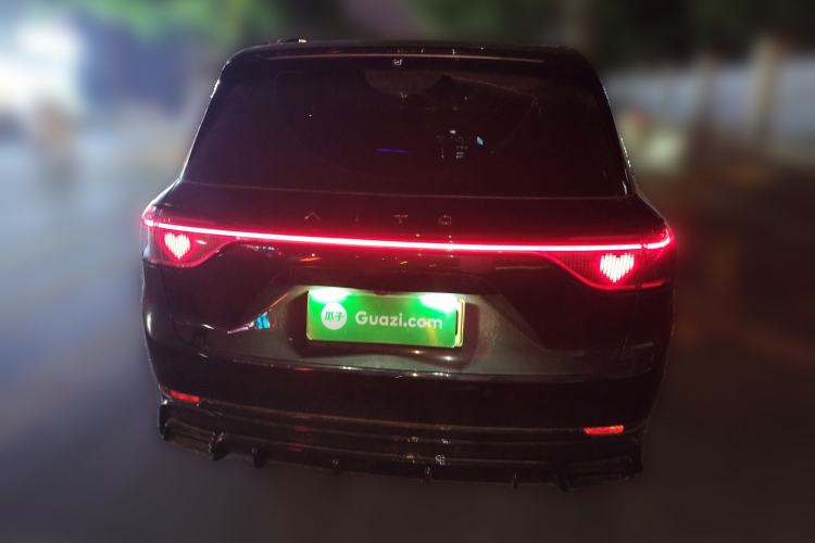 Used Hima AITO M9 2024 Range-Extended Ultra Version 52 kWh 6-Seater Model
