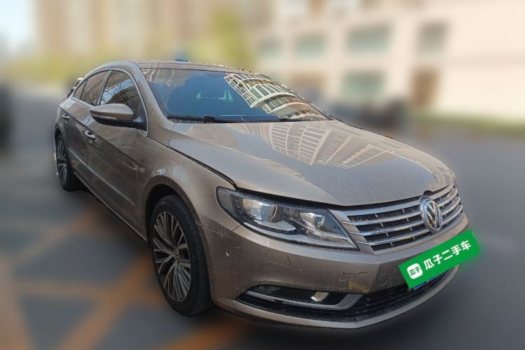 Used Volkswagen FAW-Volkswagen CC 2016 1.8TSI Luxury Model Front Right 45 Deg