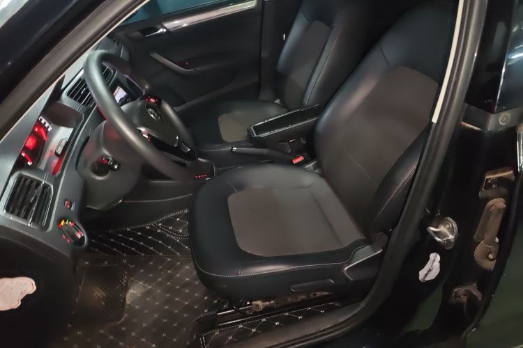 Used Volkswagen Santana 2018 1.5L Automatic Comfort Edition Left Front Seat