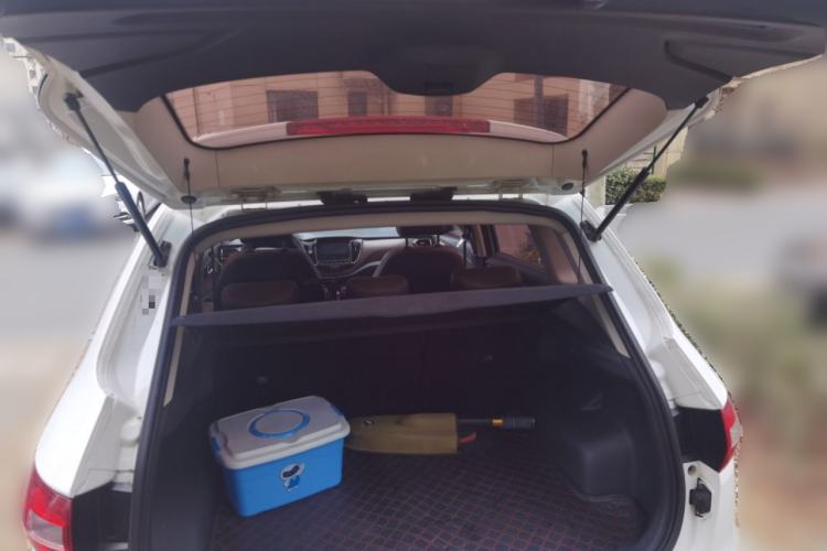 Used FAW Senya R7 2017 1.6L Manual Luxury Model Trunk