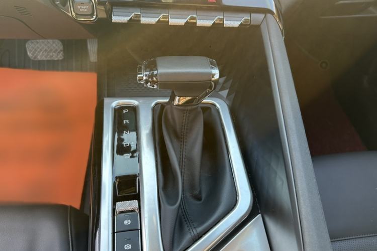 Used Baojun Valli 2021 1.5T Naqu Starry Sky CVT Flagship Model Gear Lever