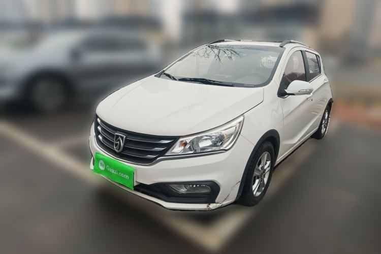 Used Baojun 310 2016 1.2L Manual Luxury Model