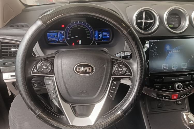 Used BYD S7 2016 2.0T Automatic Prestige Plus
