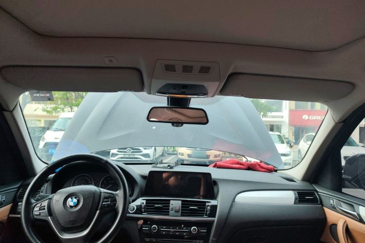 Used BMW X3 2014 xDrive28i Leading Model