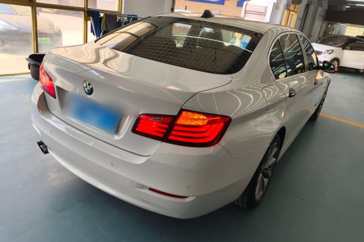 Used BMW 5 Series 2017 528Li Leading Model