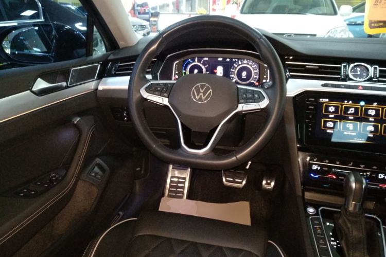 Used Volkswagen Magotan GTE Plug-in Hybrid 2022 GTE Prestige Model