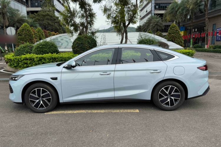 Used BYD Qin L 2025 DM-i Smart Drive 120KM Superior Model