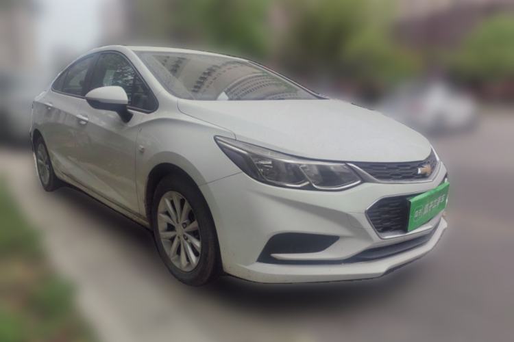 Used Chevrolet Cruze 2018 320 Automatic Pioneer Sunroof Edition