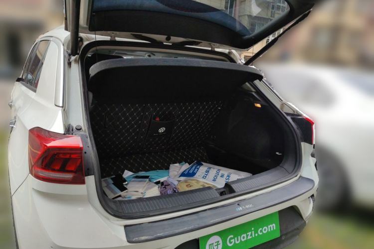 Used Volkswagen T-ROC 2022 280TSI DSG Two-Wheel Drive Comfort PLUS Trunk