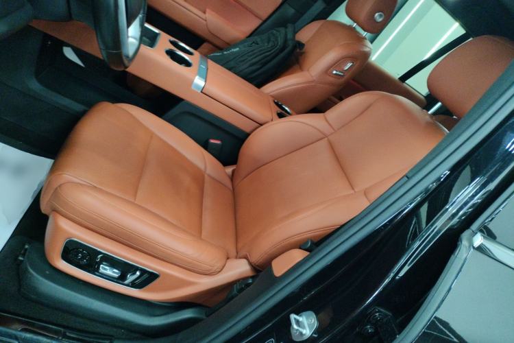 Used Li Auto L8 2023 Pro Model
