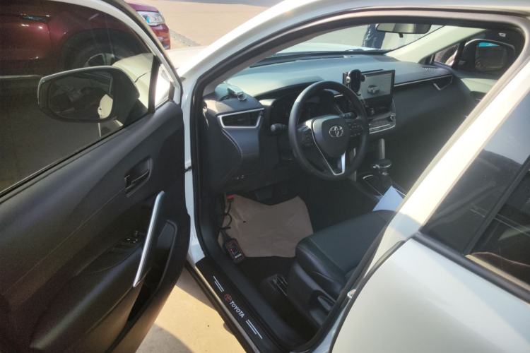 Used Toyota FRONTLANDER 2023 2.0L CVT Leading Edition