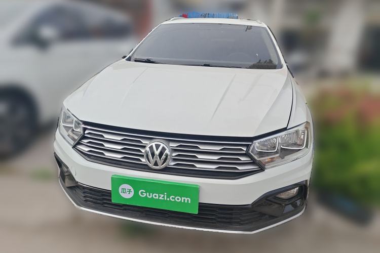 Used Volkswagen C-TREK 2018 1.5L Manual Fashion Model