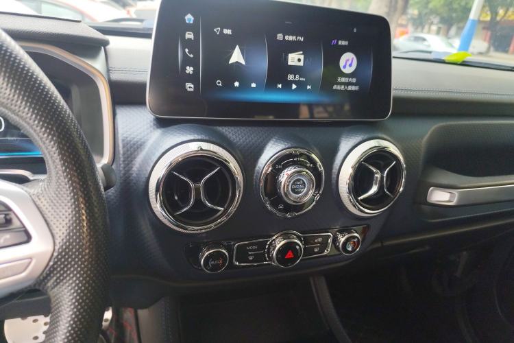 Used BAIC Off-Road BJ40 2023 2.0T Automatic Four-Wheel Drive Urban Hunter Edition Prestige Version
