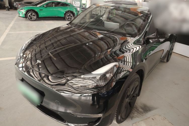 Used Tesla Model Y 2024 Long-Range All-Wheel-Drive Version