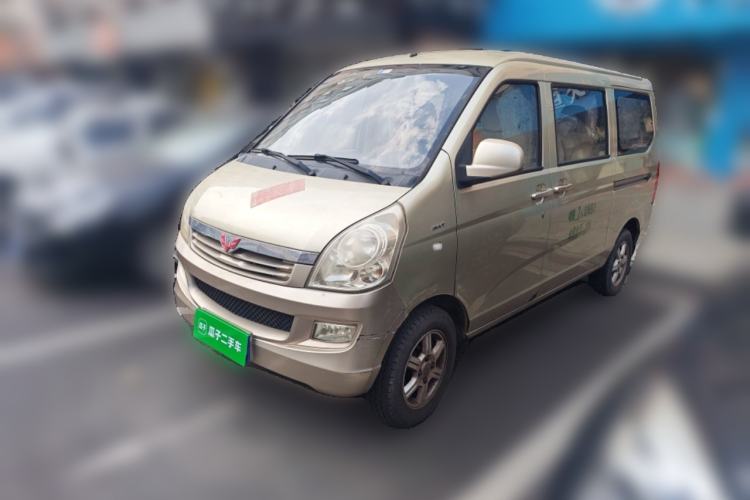 Used Wuling Rongguang 2014 1.5L S Standard Version