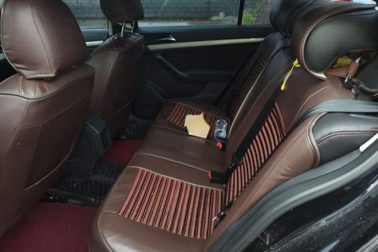 Used Volkswagen Lavida 2015 1.6L Manual Fashion Edition Left Rear Seat