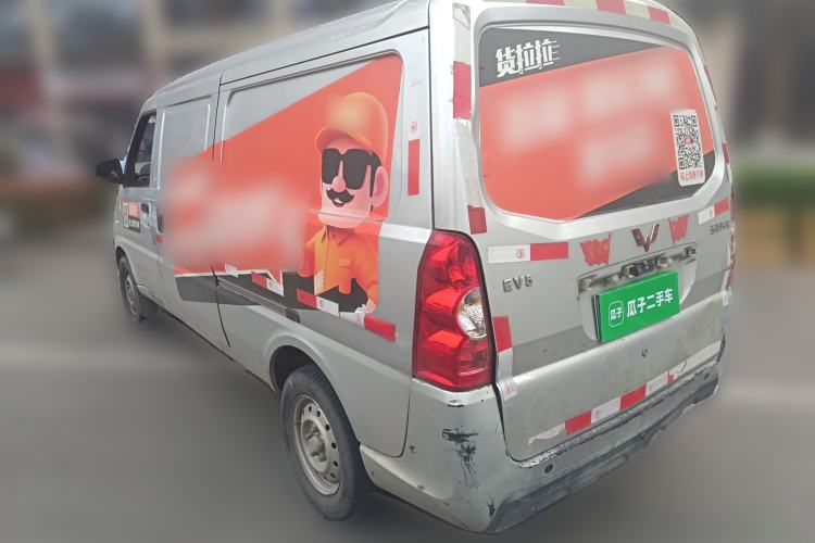 Used Wuling EV50 2020 Pure Electric Van Logistics Vehicle with Penghui Heated Battery