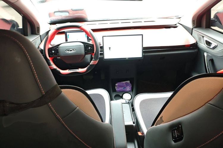 Used Chery New Energy Boundless Pro 2022 301km LingShou Edition Lithium Iron Phosphate
