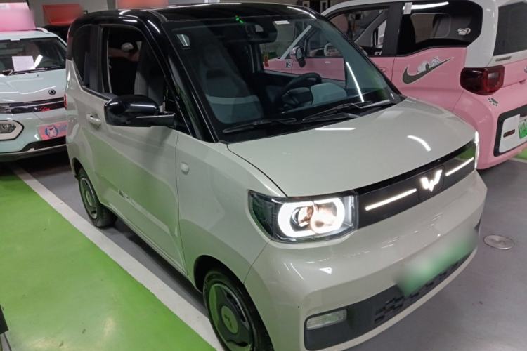 Used Wuling Hongguang MINIEV 2022 Macaron Premium Model – Lithium Iron Phosphate Exterior 1