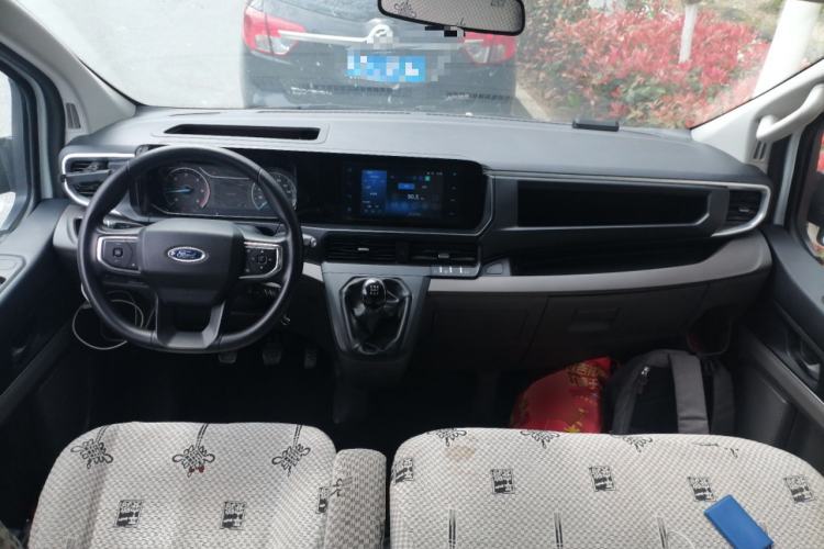 Used Ford Transit 2023 2.0T Diesel Manual Multifunction Commercial Vehicle Mid-axle Mid-roof 5/6 Seats
