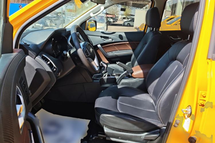 Used JMC Yuhu EV 2022 4x2 LX JX1032PSEF5BEV Left Front Seat