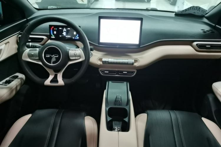 Used BYD Seagull 2025 305km Active Version Center Console