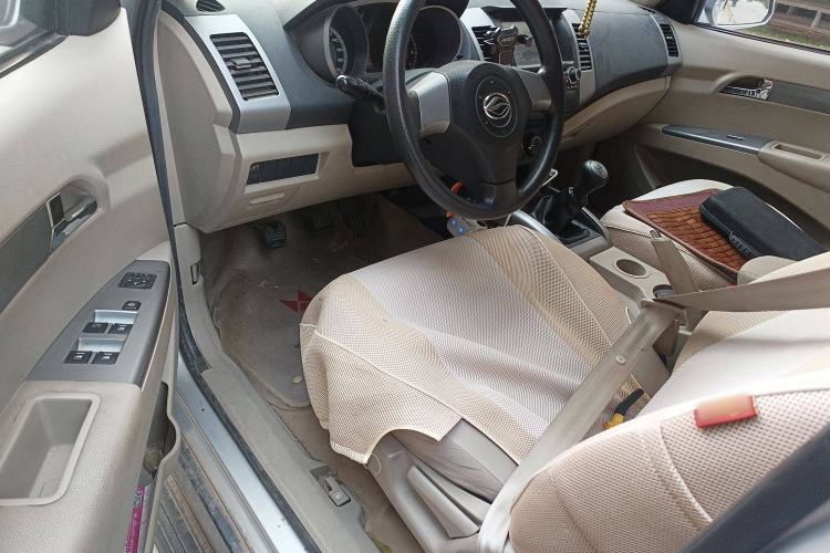 Used Land X8 2012 Explore Edition 2.0L Urban Pioneer Version