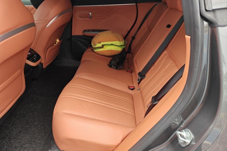 Used Deepal S07 2024 520Max Pure Electric Version Left Rear Seat