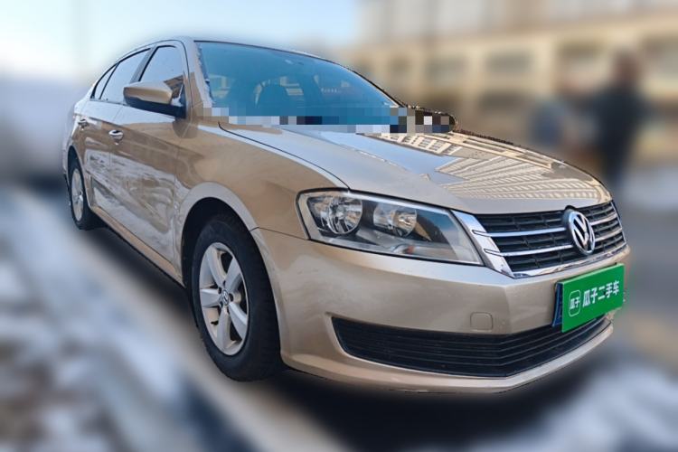 Used Volkswagen Lavida 2013 Revised Classic 1.6L Automatic Fashion Edition
