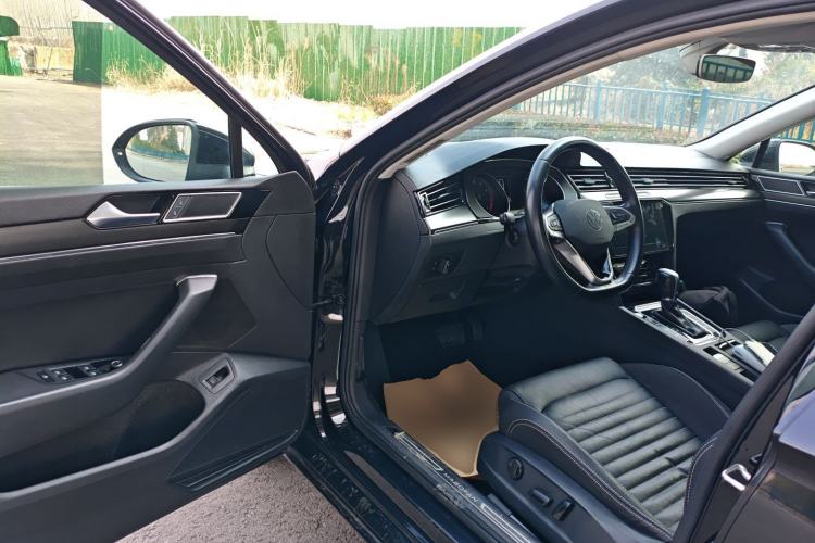 Used Volkswagen Magotan 2020 330TSI DSG Leading Model
