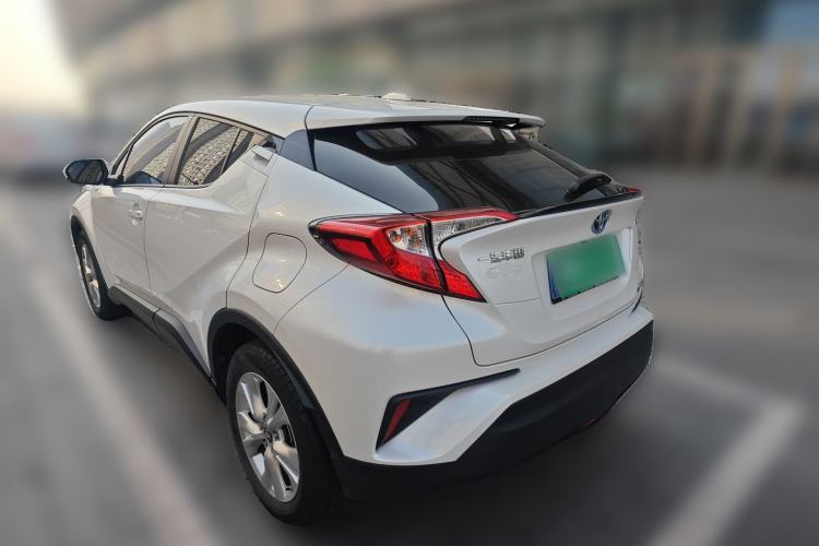 Used Toyota IZOA 2021 Dual-Motor 2.0L Yi Xing Edition
