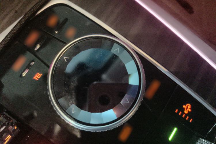 Used BMW X7 2024 xDrive40i Luxury Package – Leading Model Interior 1