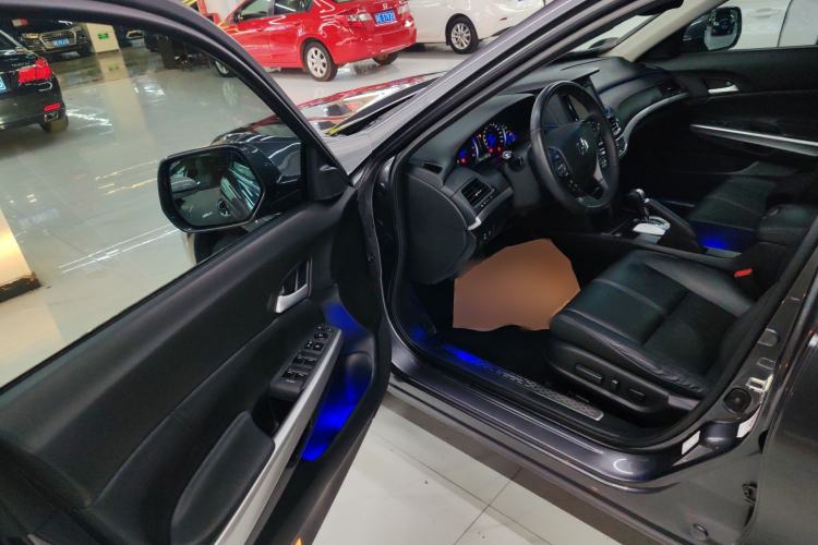 Used Honda Crosstour 2014 2.4L Luxury Edition