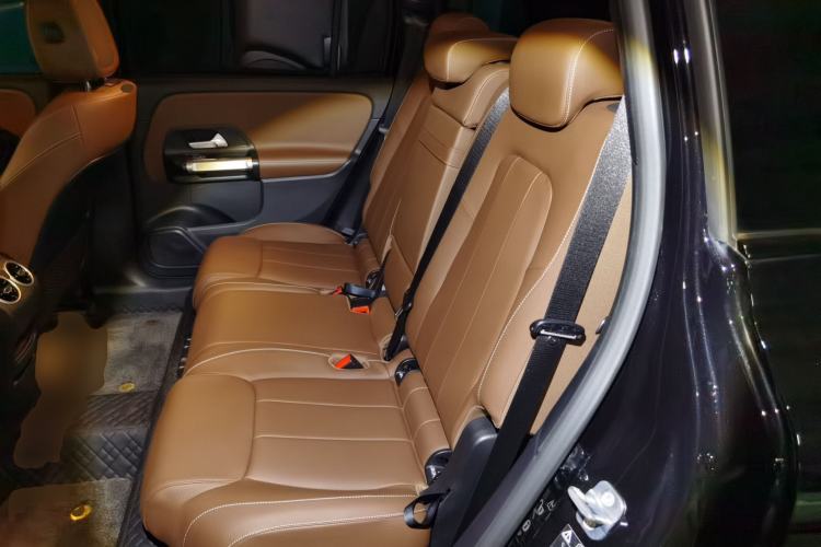 Used Mercedes-Benz GLB 2025 GLB 220 4MATIC Left Rear Seat