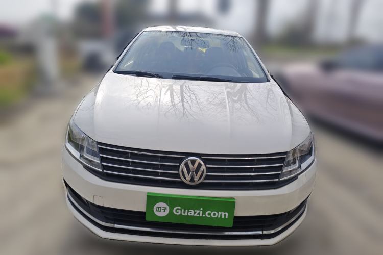 Used Volkswagen Lavida 2015 1.6L Automatic Fashion Edition