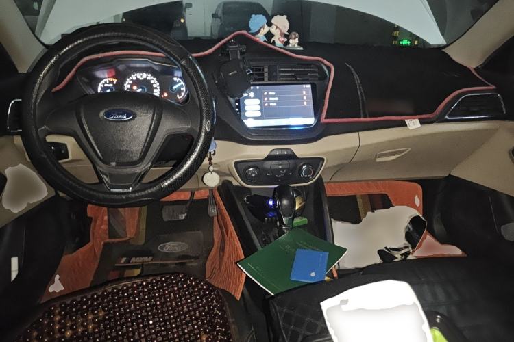 Used Ford Escort 2015 1.5L Automatic Comfort Edition
